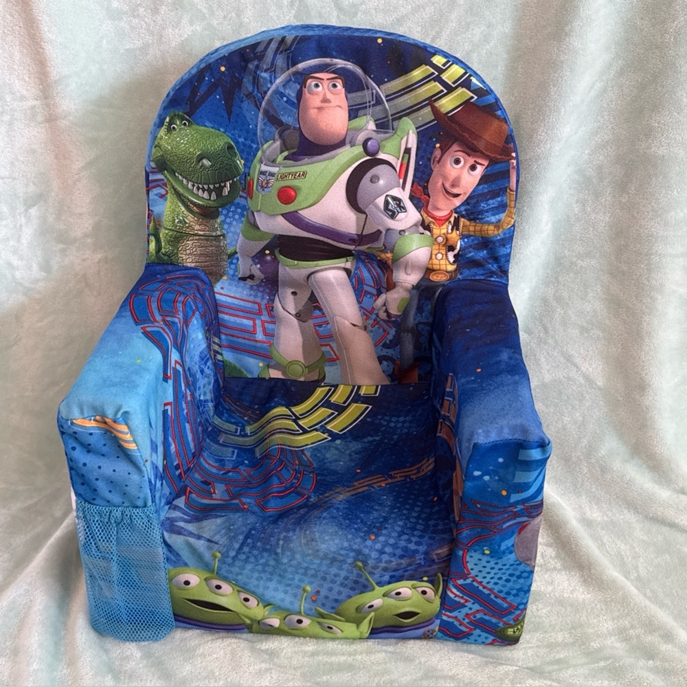 Toy Story Toddler Chair Buzz Lightyear Marshmellow 2011 Chair Woody Dino 18" Tal